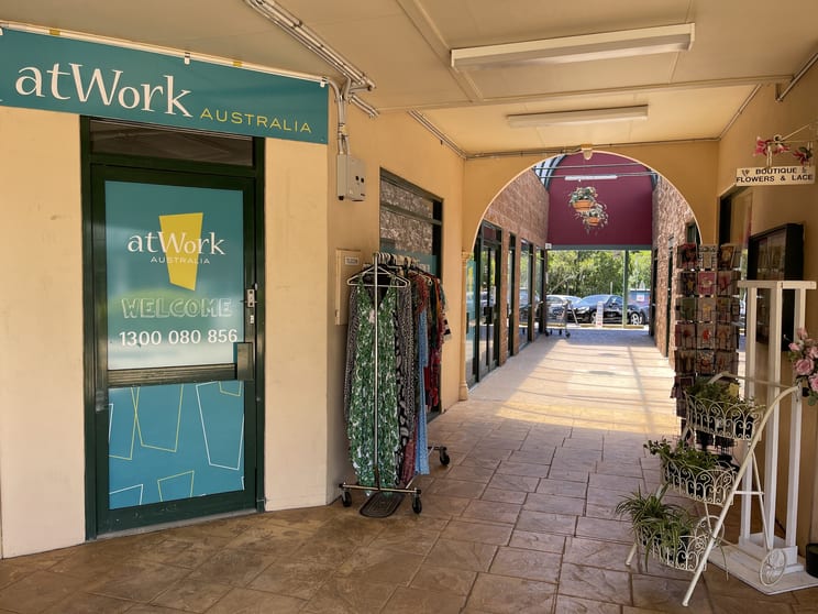 Click to view all images 12/100-106 Old Pacific Highway Oxenford QLD 4210 - Image 3