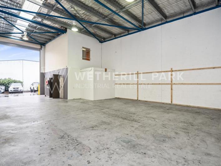 Click to view all images Prestons NSW 2170 - Image 2