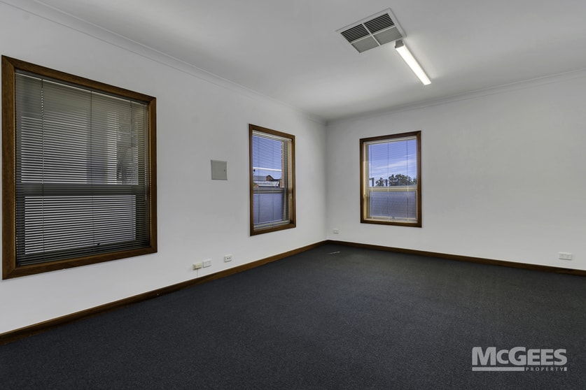 Click to view all images 121 Wright Street Adelaide SA 5000 - Image 3