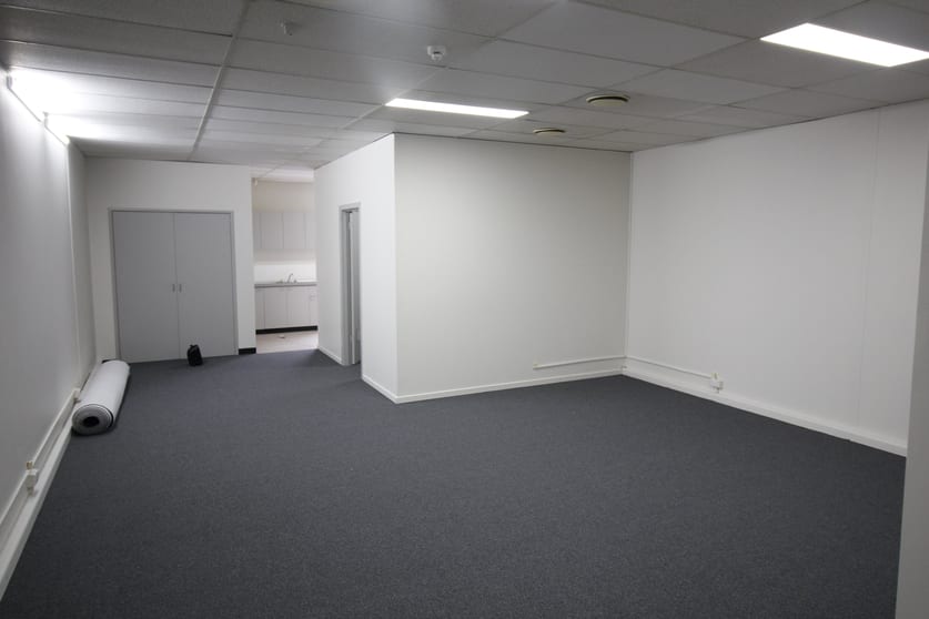 Click to view all images 4/40 Station Street Bayswater VIC 3153 - Image 3