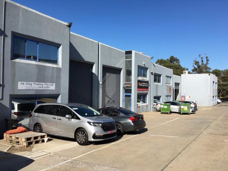 Click to view all images Unit 19/107-113 Heatherdale Road Ringwood VIC 3134 - Image 2