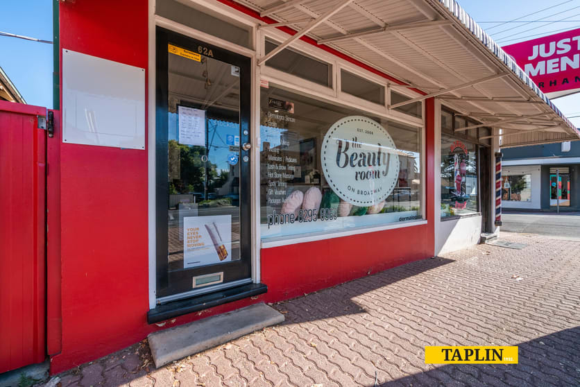 Click to view all images 62a Broadway Glenelg South SA 5045 - Image 3