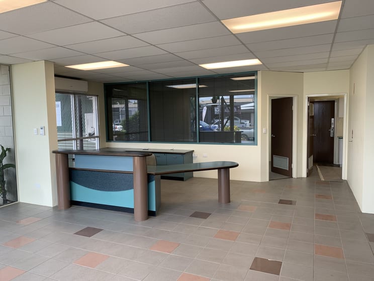 Click to view all images 7 Travers Street Coconut Grove NT 0810 - Image 2