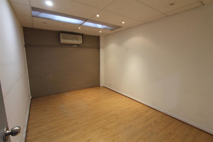 Click to view all images 3/12-14 Norman Street Peakhurst NSW 2210 - Image 3