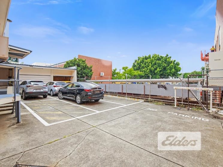 Click to view all images 414 Logan Road Greenslopes QLD 4120 - Image 3