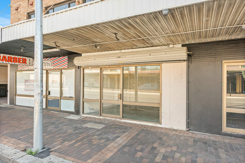 Click to view all images 2/53-57 King Street Warrawong NSW 2502 - Image 2