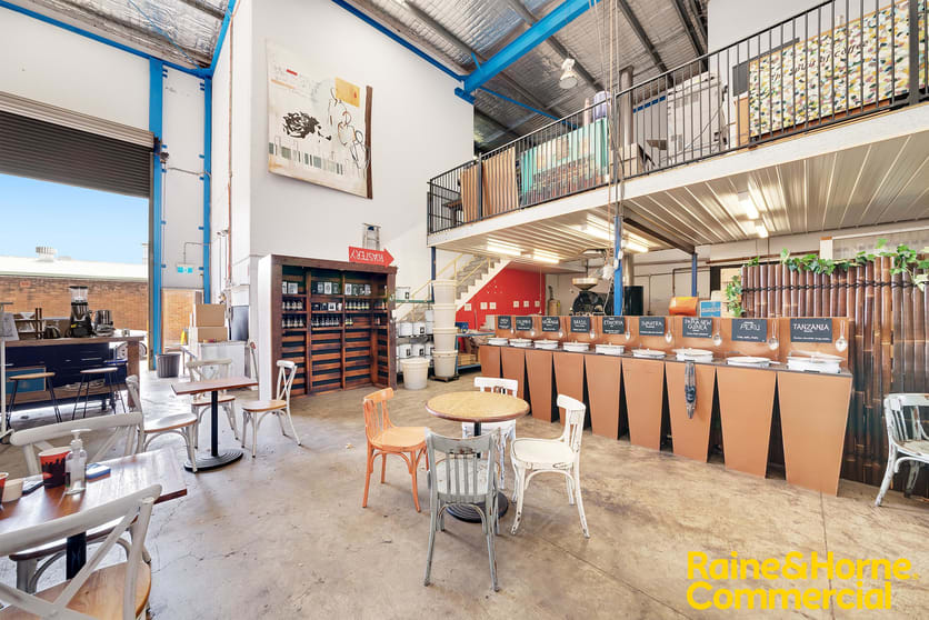 Click to view all images 2/87 Sydenham Road Marrickville NSW 2204 - Image 2