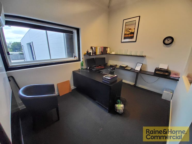 Click to view all images 5/11 Hayward Street Stafford QLD 4053 - Image 3