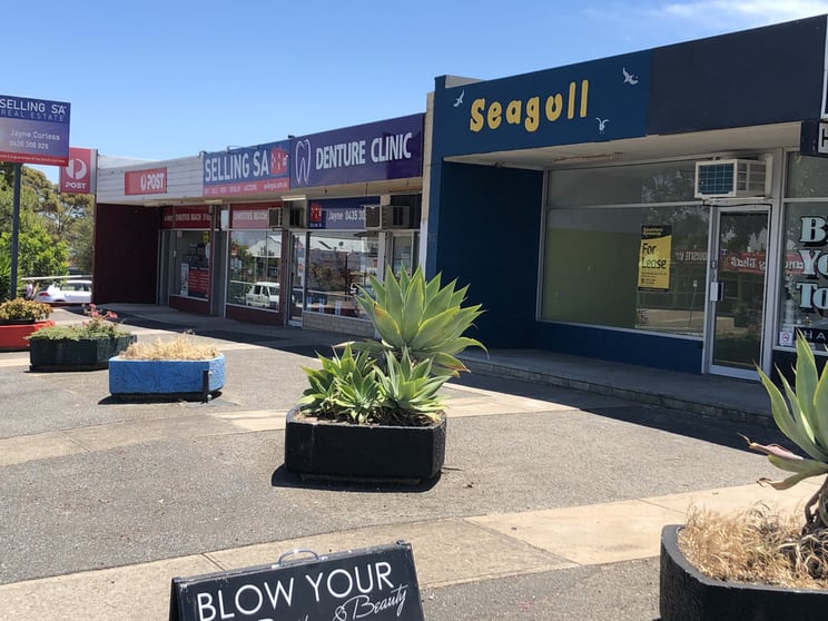 Click to view all images Shop 3, 97 Beach Road Christies Beach SA 5165 - Image 1