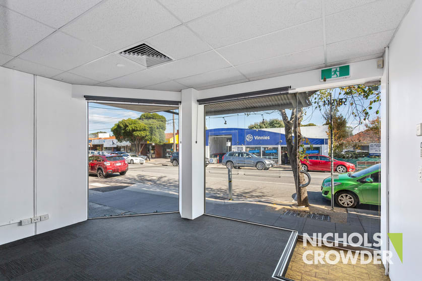 Click to view all images 5B/544-552 Hampton Street Hampton VIC 3188 - Image 3