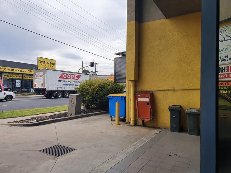 Click to view all images 324 DAREBIN ROAD Fairfield VIC 3078 - Image 3