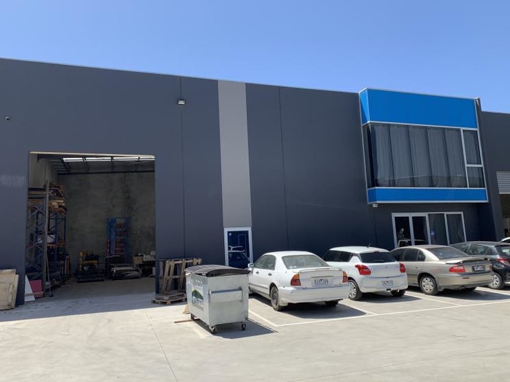 Click to view all images Unit/9/94 Boundary Road Sunshine West VIC 3020 - Image 3