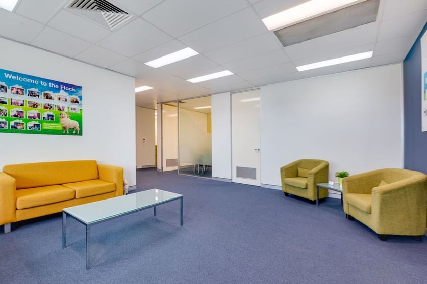 Click to view all images 10/39 Old Cleveland Road Capalaba QLD 4157 - Image 2