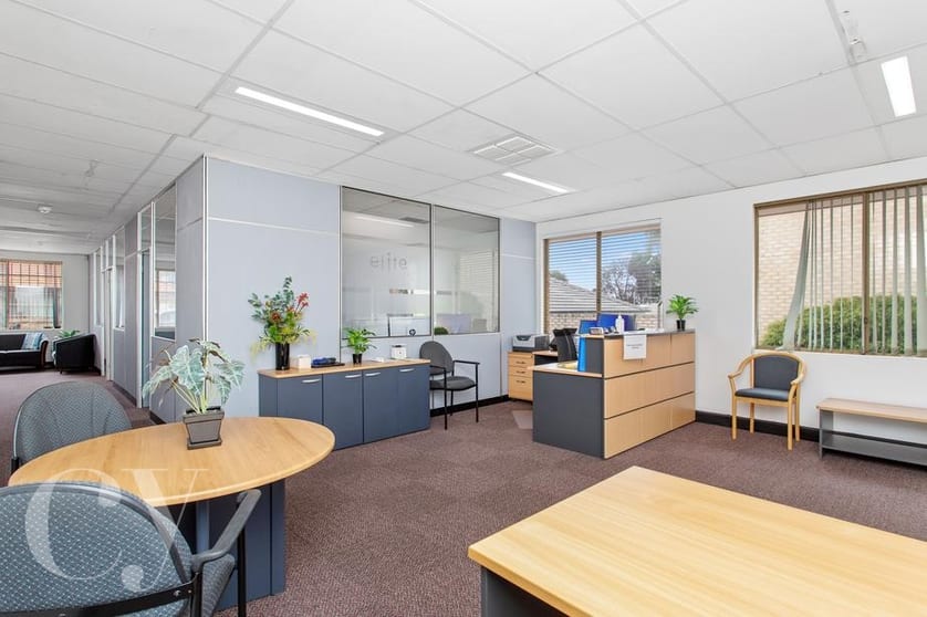 Click to view all images 2/75 North Lake Road Myaree WA 6154 - Image 2