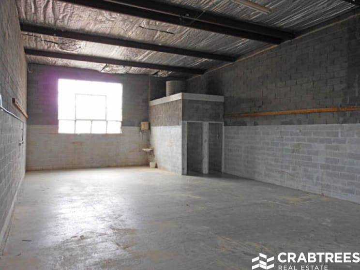 Click to view all images 2/142 Herald Street Cheltenham VIC 3192 - Image 3