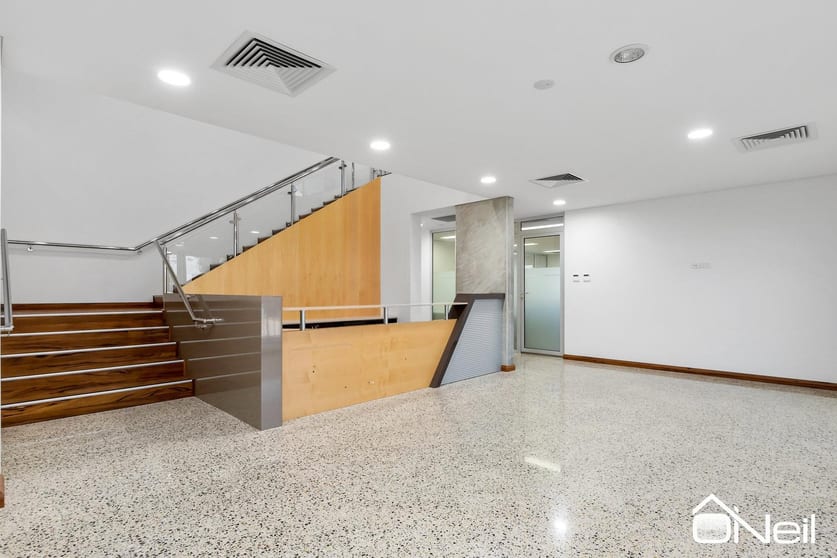 Click to view all images 1/19 Keates Road Armadale WA 6112 - Image 3