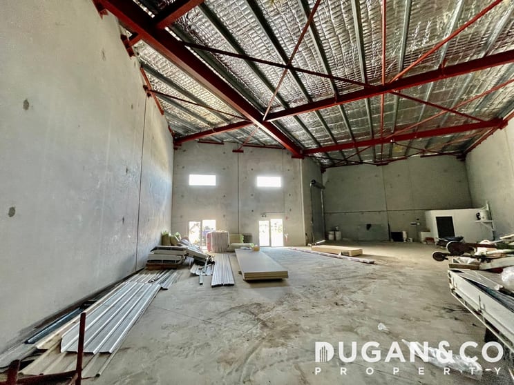 Click to view all images Unit 5/220 New Cleveland Road Tingalpa QLD 4173 - Image 2