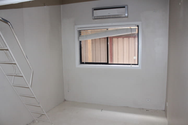 Click to view all images 476A Sydney Road Brunswick VIC 3056 - Image 1