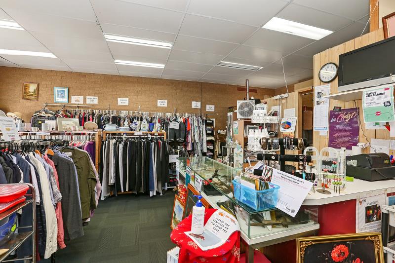 Click to view all images Shops 3 & 4, 3 - 5 Harding Street Portarlington VIC 3223 - Image 2