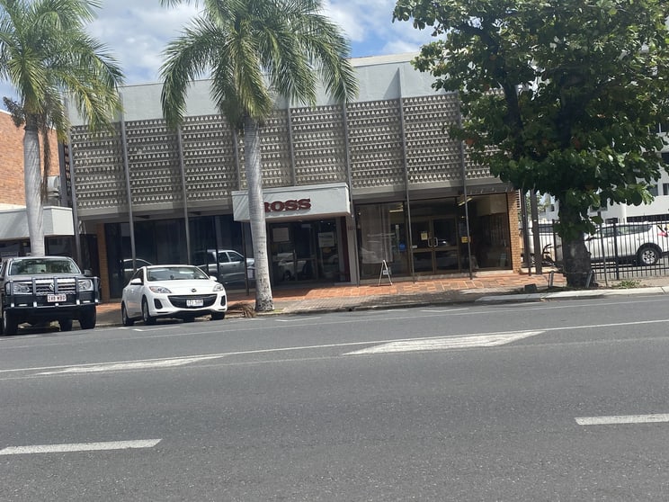Click to view all images 10/160 Bolsover Street Rockhampton City QLD 4700 - Image 1