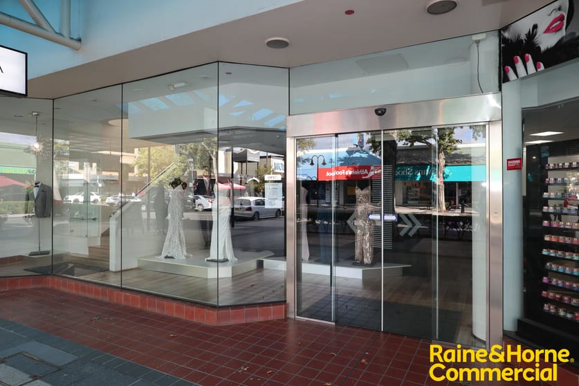 Click to view all images Shop 1/80-84 Baylis Street Wagga Wagga NSW 2650 - Image 1