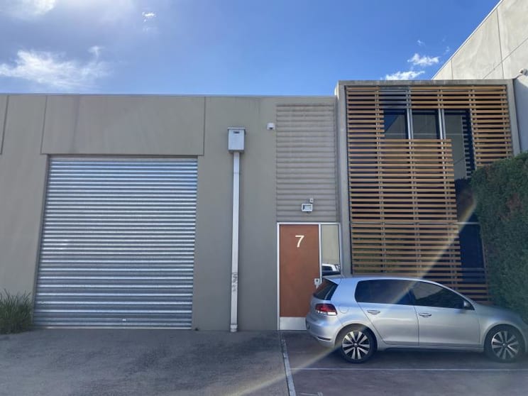 Click to view all images Unit 7/Unit 7 - 8 Rocklea Drive Port Melbourne VIC 3207 - Image 1