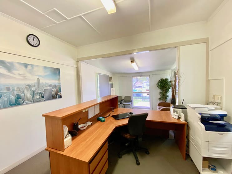 Click to view all images 15 Patrick Street Aitkenvale QLD 4814 - Image 3