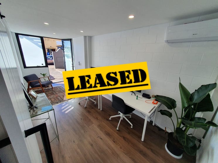 Click to view all images Currumbin Waters QLD 4223 - Image 1