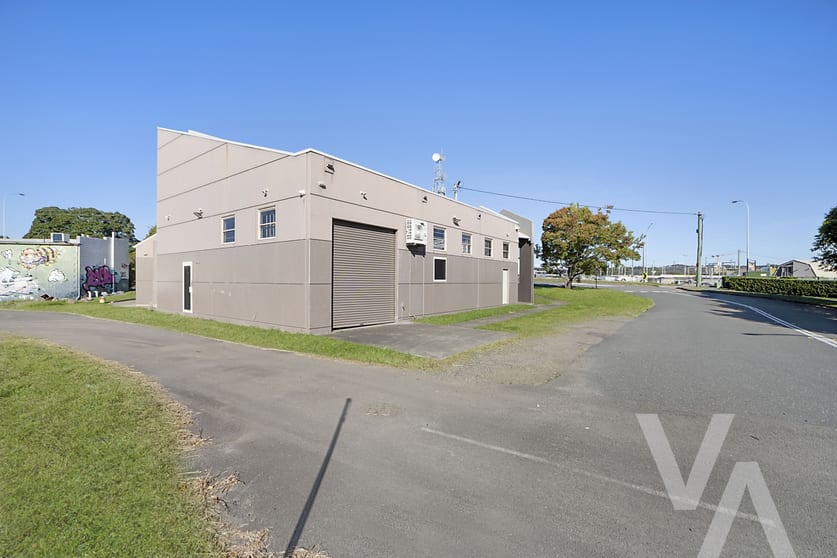 Click to view all images 48 Brown Road Broadmeadow NSW 2292 - Image 3