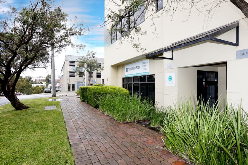 Click to view all images 1/12 - 18 Clarendon Street Artarmon NSW 2064 - Image 2