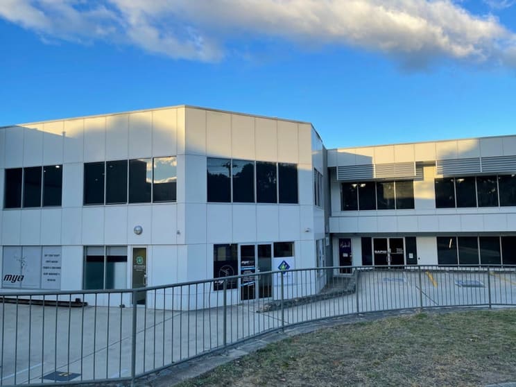 Click to view all images Unit 4/6 Dacre Street Mitchell ACT 2911 - Image 1