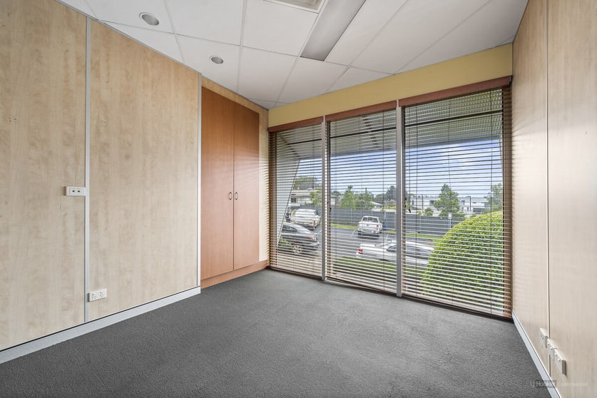 Click to view all images Suite 1/13 Kitchener Street East Toowoomba QLD 4350 - Image 3