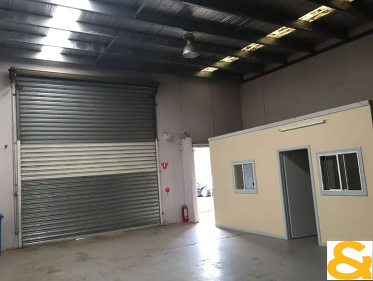 Click to view all images 38/12 JAMES COURT Tottenham VIC 3012 - Image 3