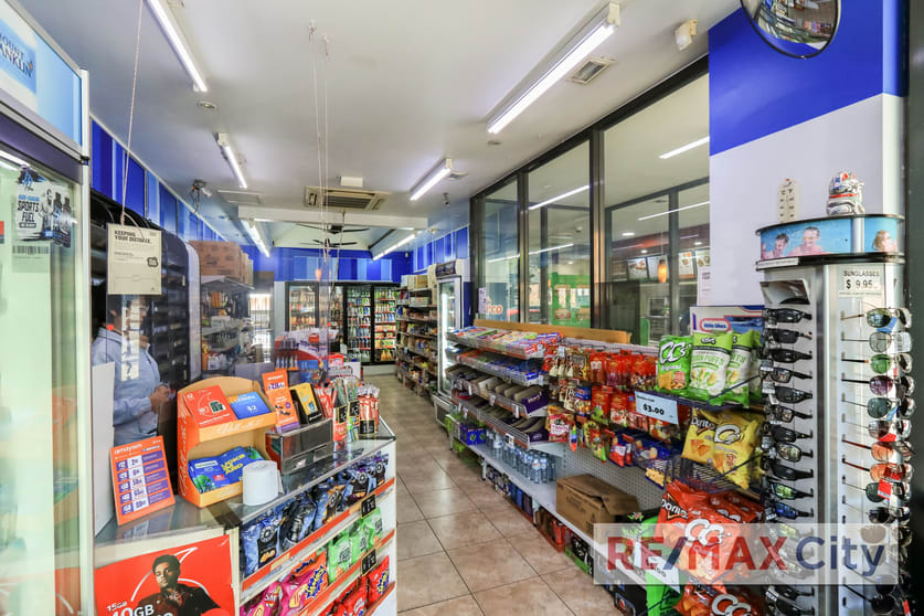 Click to view all images 4A/94 Boundary Street West End QLD 4101 - Image 3