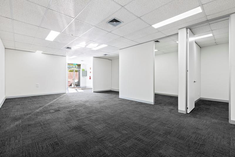 Click to view all images 936B Glen Huntly Road Caulfield South VIC 3162 - Image 1