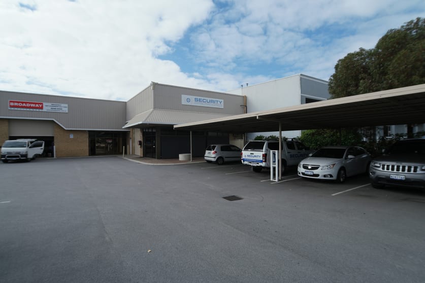 Click to view all images 1/31 Ledgar Road Balcatta WA 6021 - Image 3