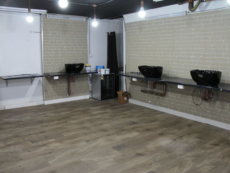 Click to view all images 5/143 Queen Street Campbelltown NSW 2560 - Image 2