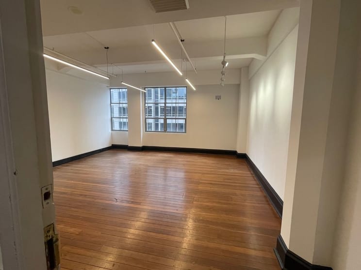 Click to view all images 1001/250 Pitt Street Sydney NSW 2000 - Image 3