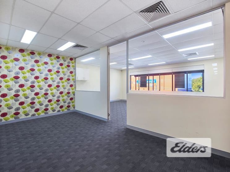 Click to view all images 6/31 Black Street Milton QLD 4064 - Image 3