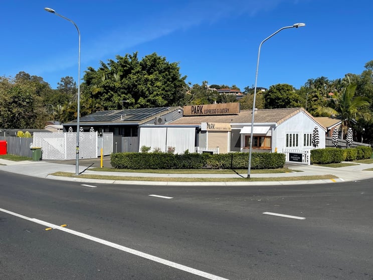 Click to view all images 2 Goodman Close Highland Park QLD 4211 - Image 1