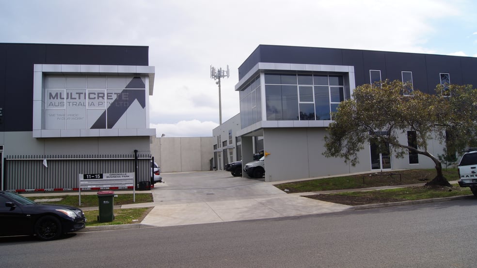 Click to view all images 13/11-15 Green Street Thomastown VIC 3074 - Image 2