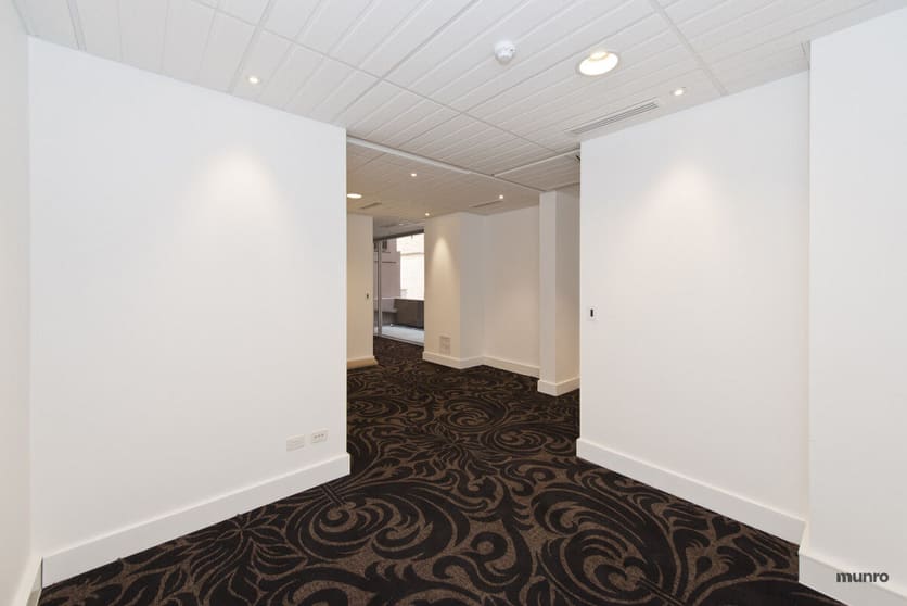 Click to view all images 5/198 North Terrace Adelaide SA 5000 - Image 3