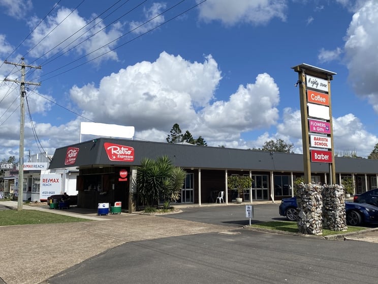 Click to view all images 4/87 Gympie Road Tinana QLD 4650 - Image 2