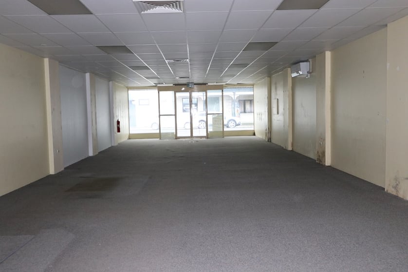 Click to view all images 99 Commercial Street West Mount Gambier SA 5290 - Image 2