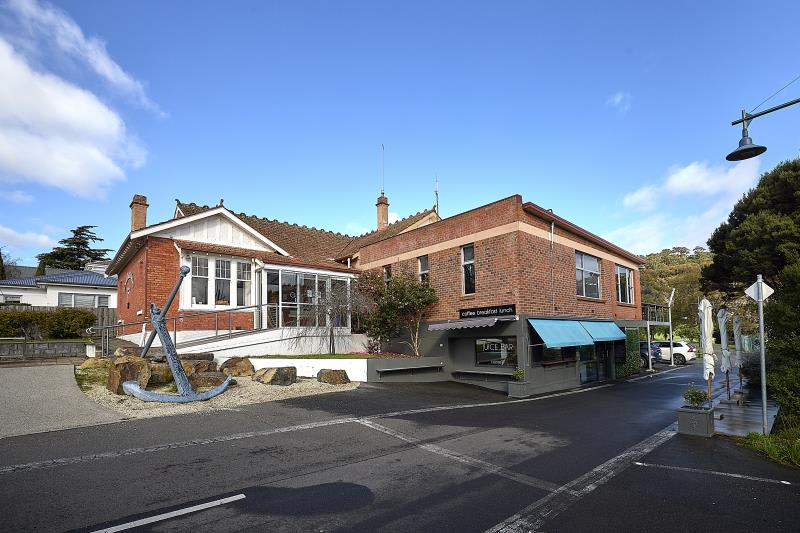 Click to view all images 7 Park Street Launceston TAS 7250 - Image 2