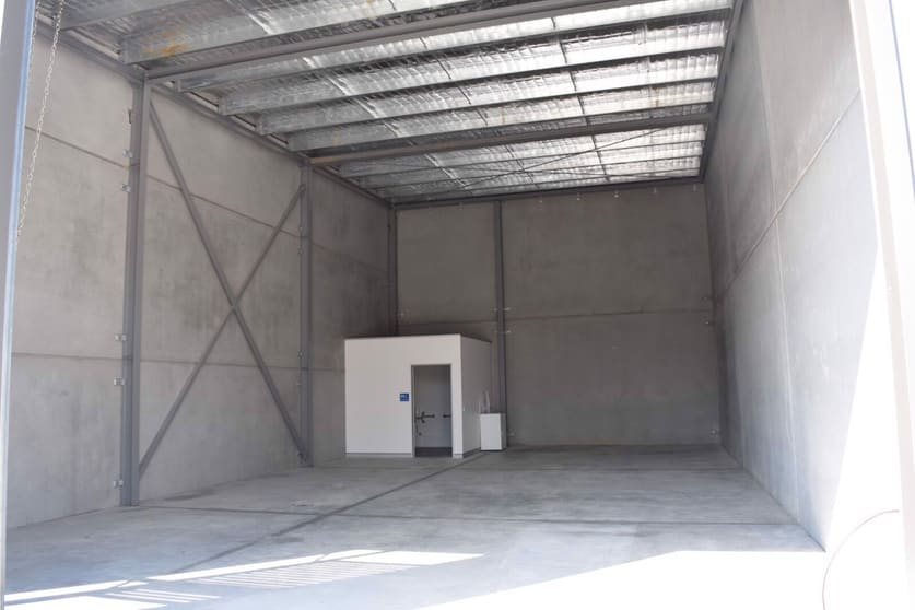 Click to view all images Unit 15, 13-15 Pacific Highway Gateshead NSW 2290 - Image 3