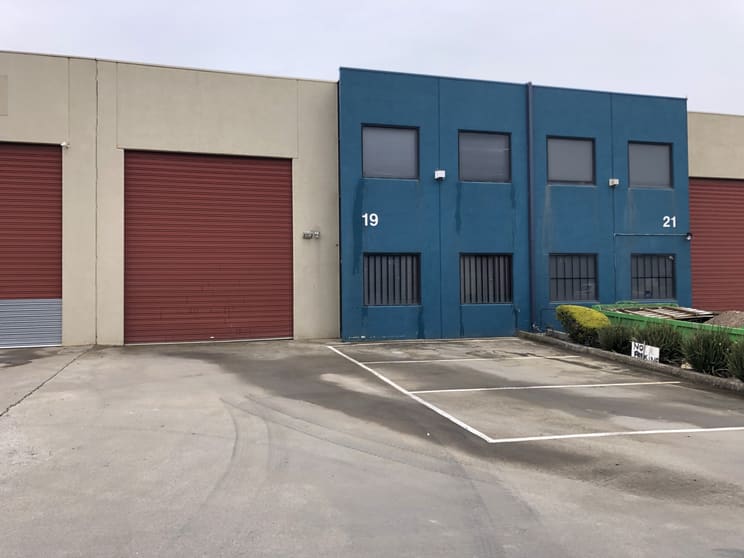 Click to view all images 19/266 Osbourne Ave Clayton South VIC 3169 - Image 3
