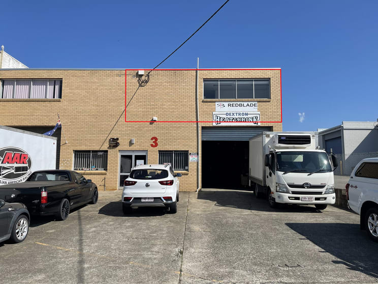Click to view all images 2/3 Elliot Street Albion QLD 4010 - Image 1
