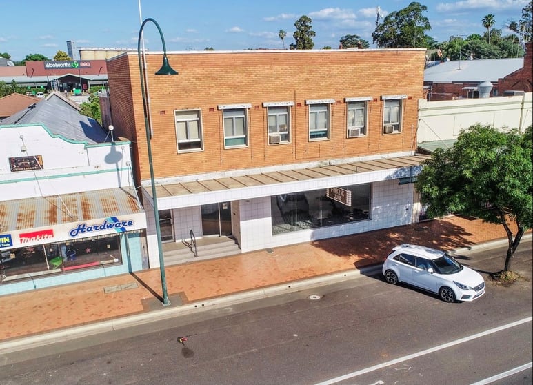 Click to view all images 162-164 Percy Street Wellington NSW 2820 - Image 1