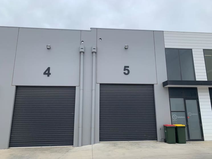 Click to view all images Unit 5/Unit 5, 40-52 McArthurs Road Altona North VIC 3025 - Image 1